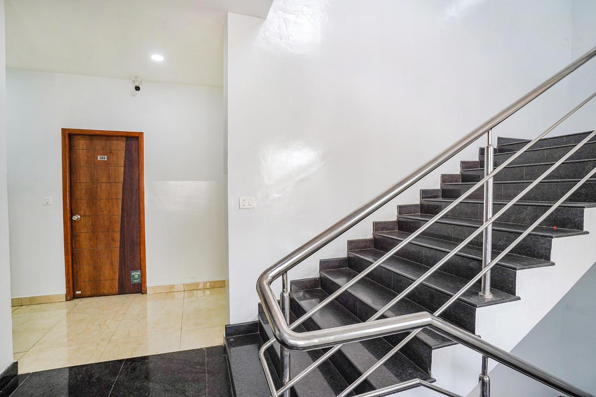 Fabhotel Rlv Green Palace - Nr Kengeri Satellite Town Bengaluru Kültér fotó