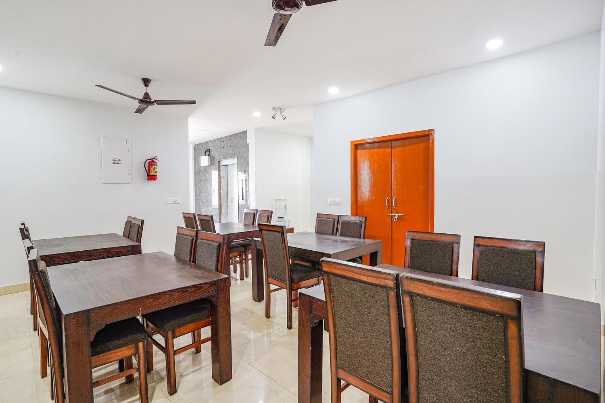 Fabhotel Rlv Green Palace - Nr Kengeri Satellite Town Bengaluru Kültér fotó