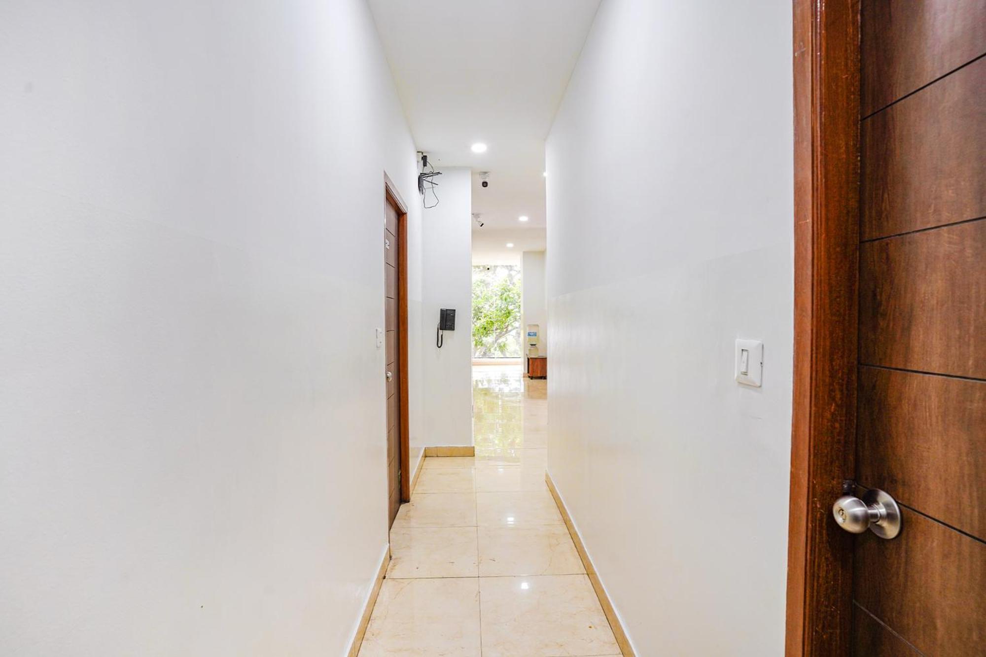Fabhotel Rlv Green Palace - Nr Kengeri Satellite Town Bengaluru Kültér fotó
